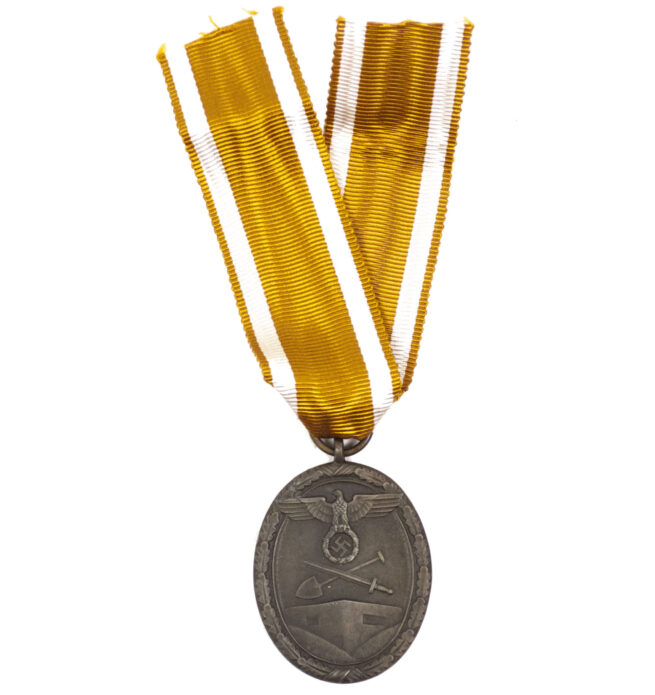 Westwall Schutzwall medal