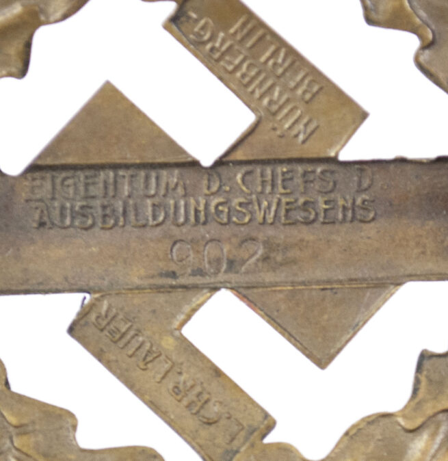 Very early SA Sportabzeichen in bronze #902 (maker L.Chr. Lauer) VERY RARE!