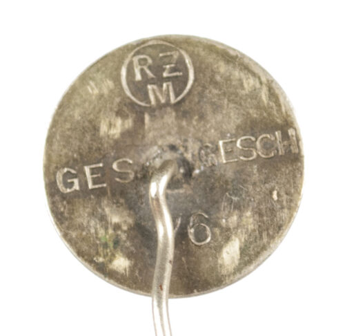 (NSV) Nationalsozialistische Volkswohlfahrt Memberpin (RZM 76 marked)