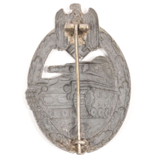Panzerkampfabzeichen (PKA) Panzer Assault badge (PAB) maker Assmann