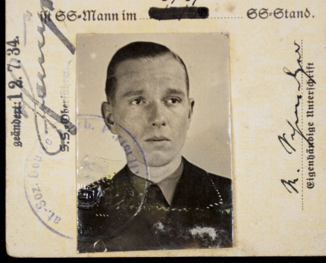 Schutzstaffeln der N.S.D.A.P. SS-Ausweiss with Passphoto