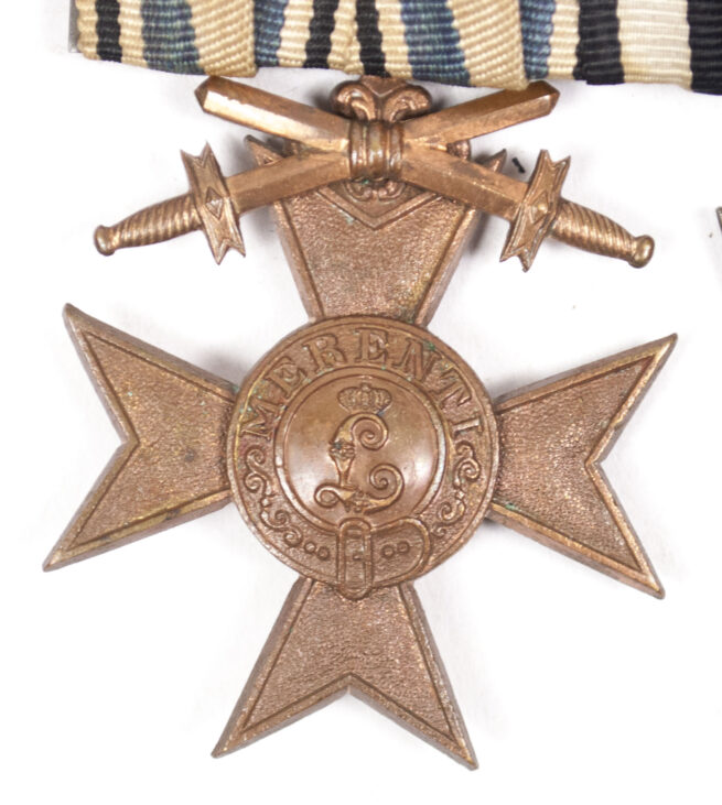 WWI Bavarian Medalbar with Militärverdienstkreuz mit Schwerter + Frontkämpfer Ehrenkreuz