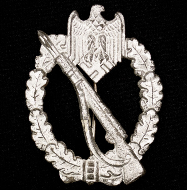 Infanterie Sturmabzeichen (ISA) Infantry Assault Badge (IAB) Maker Deumer