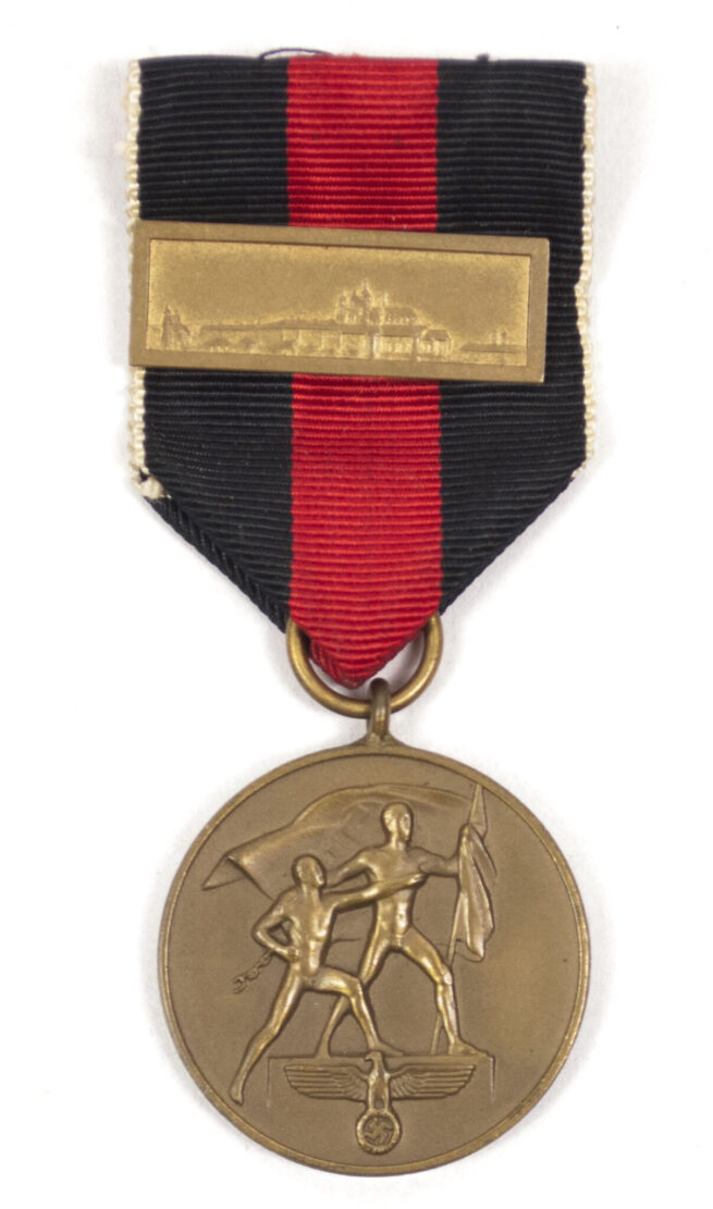 Sudetenland Annexation medal with Prageburg clasp + case