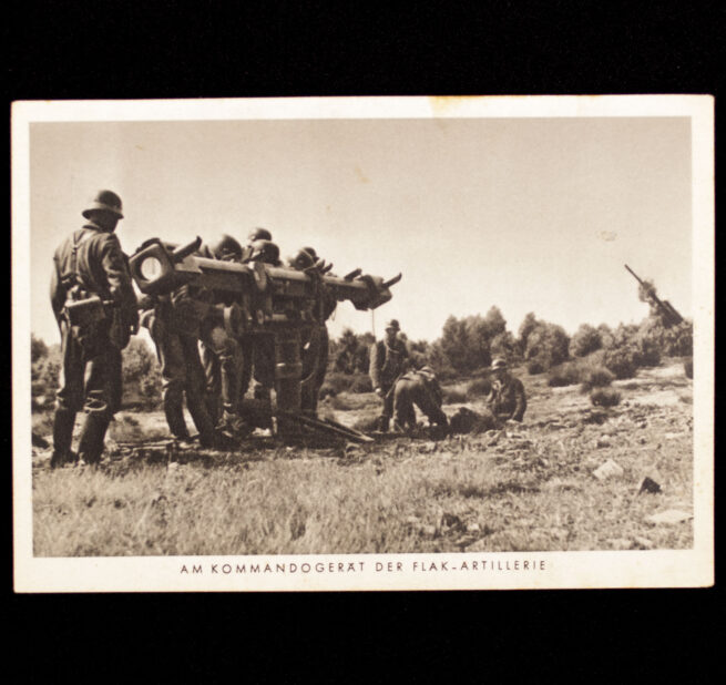 (Postcard) Am Kommandogerät der Flak-Artillerie