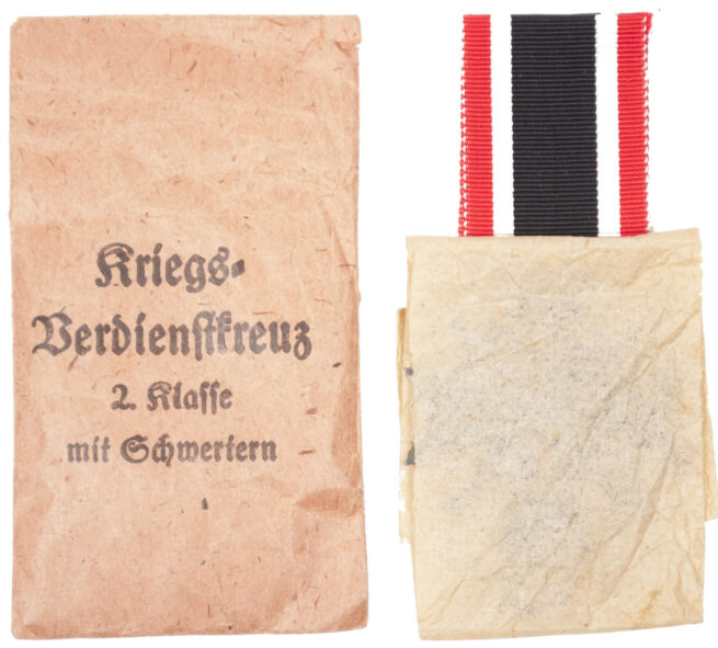 Kriegsverdienstkreuz mit Schwerter (KVK) War Merit Cross with Swords + bag (maker Moriz Hausch)