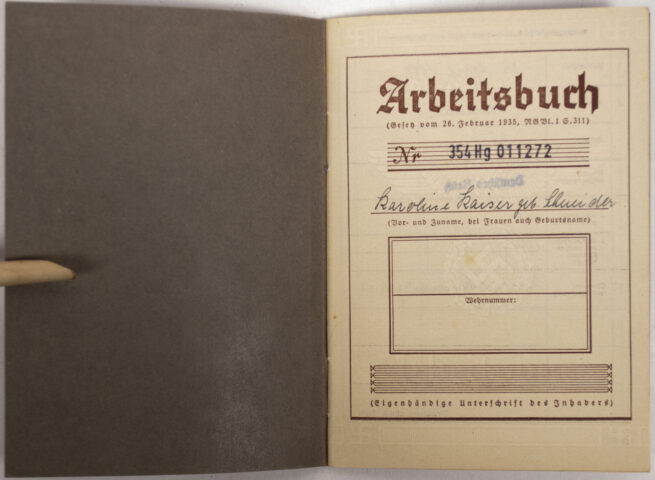 Arbeitsbuch second type from Arbeitsamt Stuttgart (1940)