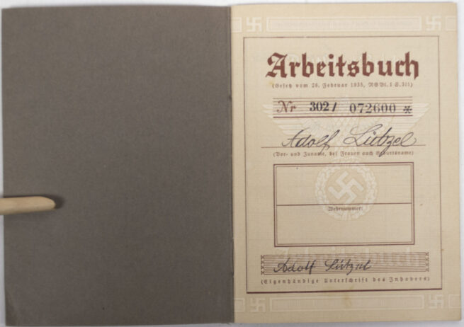 Arbeitsbuch second type from Arbeitsamt Ludwigshafen (1940)