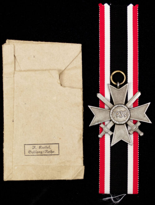 Kriegsverdienstkreuz 2. Klasse mit Schwerter with bag (R. KreiselMoritz Hausch)