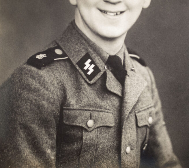 Leibstandarte SS “Adolf Hitler” (LSSAH) large portrait photo of a Danish volunteer (NAMED!)
