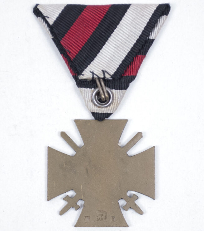Frontkämpfer Ehrenkreuz with Austrian mount ribbon