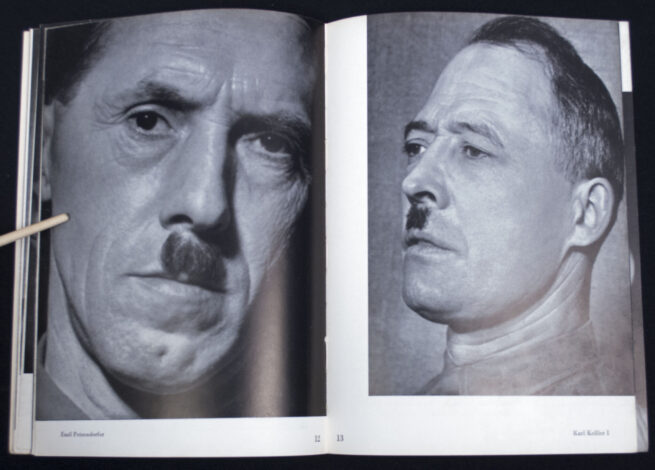 (BookBrochure) Deutsche Meisteraufnahmen (5) Köpfe aus der Gefolgschaft des Führers. Alte Kämpfer (1937)