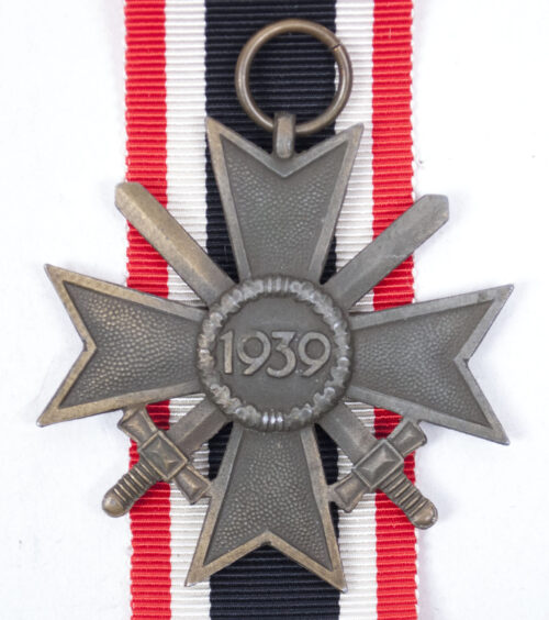 Kriegsverdienstkreuz (KVK) mit Schwerter War Merit Cross with Swords