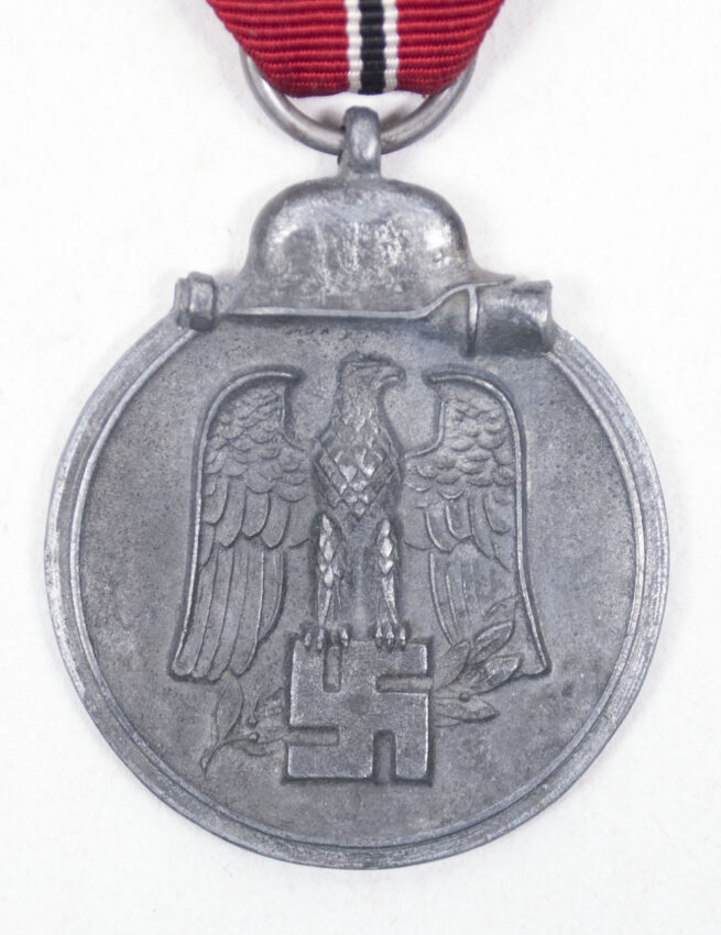 Ostmedaille Winterschlacht im Osten medaille (possible copy, very thin variation)