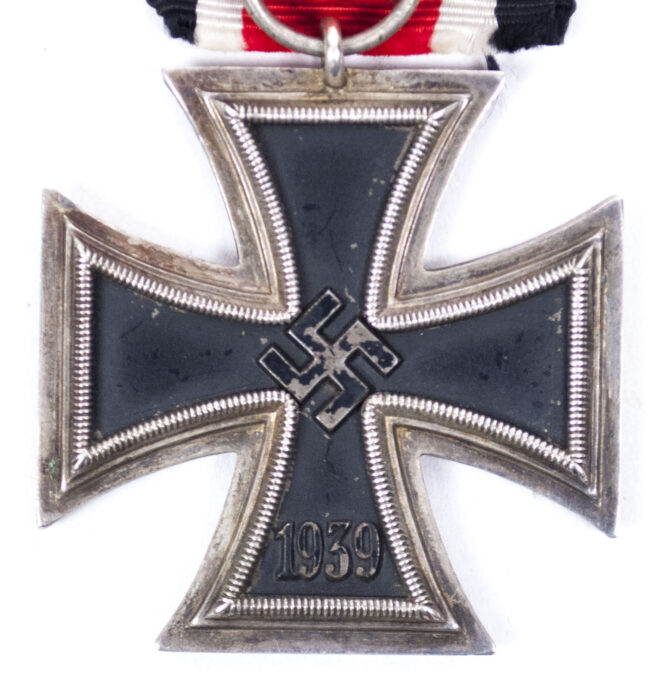WWII Eisernes Kreuz (Ek2) Iron cross second class