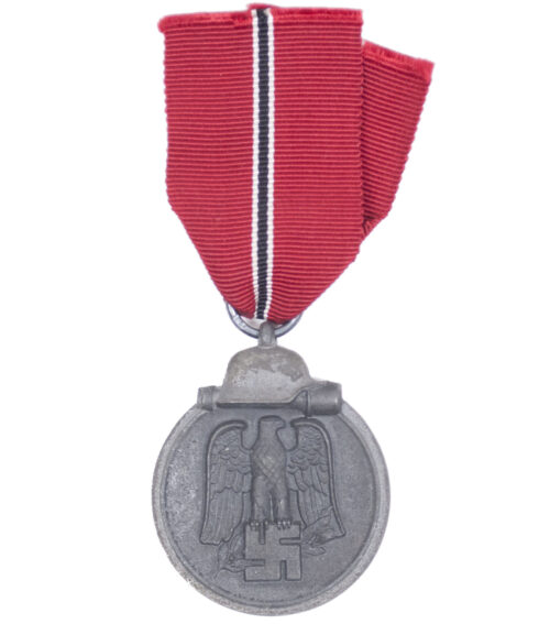 Ostmedaille / Winterschlacht im Osten medaille (maker "13" Gustav Brehmer)