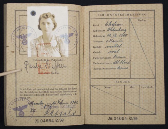Deutsches Reich Reissepass with passphoto (1941)