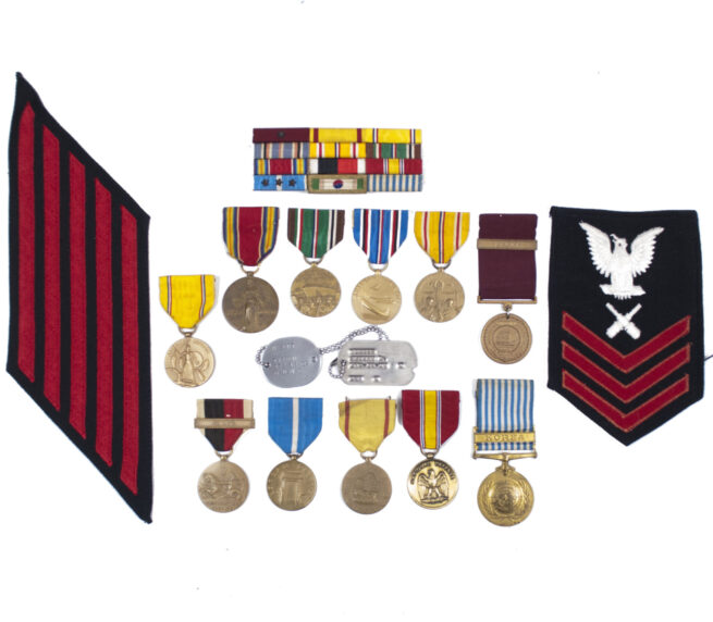 USA - WWII named medalgroup with dogtags