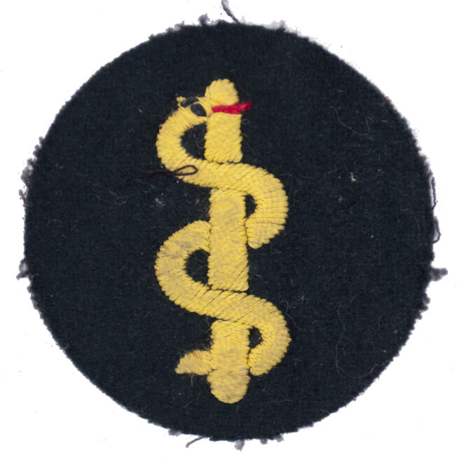 Wehrmacht (Heer) Sanitäter trade badge