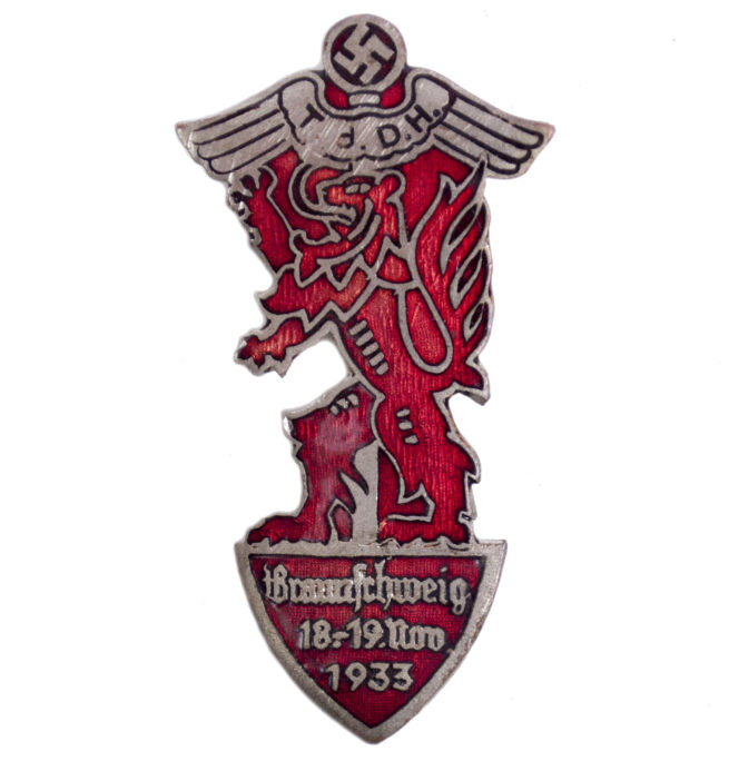 Tag des deutschen Handwerk Braunschweig 18.-19. Nov. 1933 abzeichen (Maker C. Poellath)