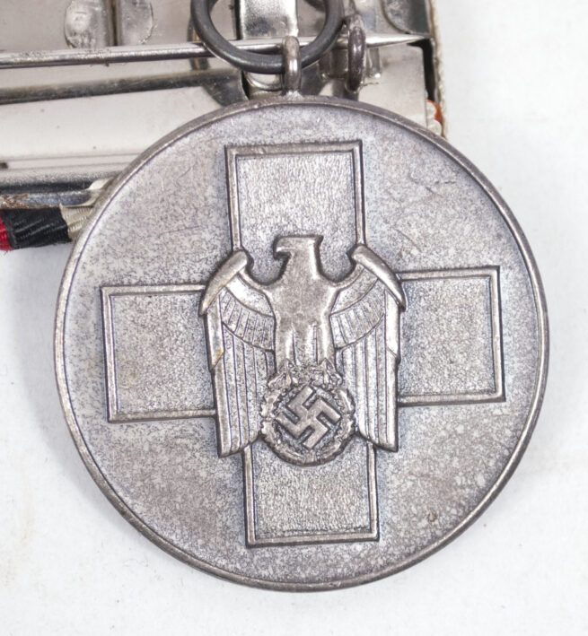 WWII Medalbar with Ek2, FEK, Volkspflege medaille