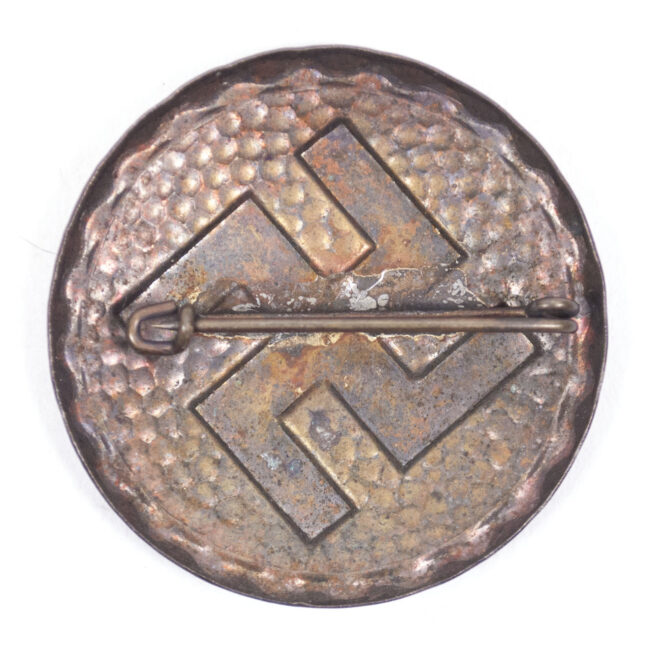 (Brooch) Swastika design