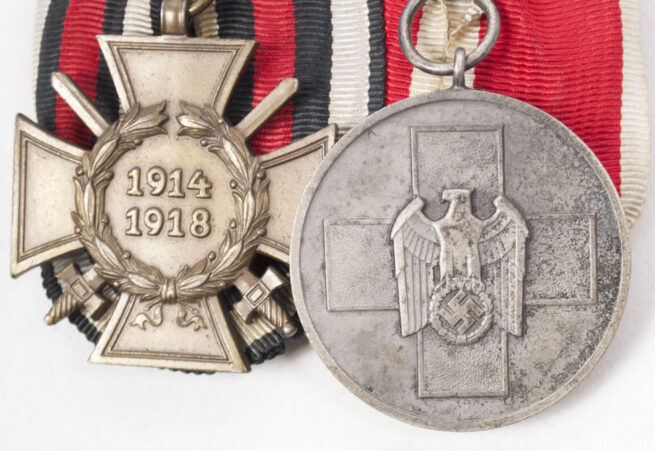German WWII medalbar with Frontkämpfer Ehrenkreuz + Volkspflege Medaille