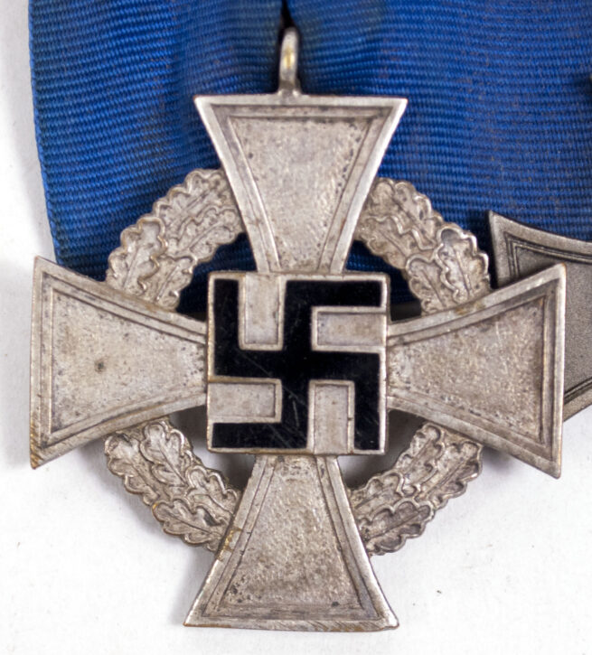 German WWII medalbar with Treue Dienst 25 Jahre + Nichtkämpfer Ehrenkreuz