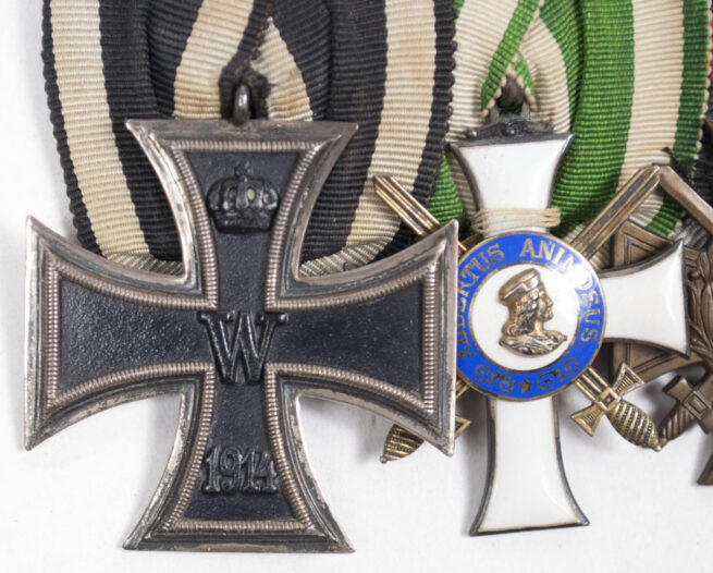 (Sachsen) Medalbar with WWI Ek2, Albrechtsorden Ritterkreuz 2e Klasse, FEK, WWII Sudeten annexation medal + WWII Commemorative medals