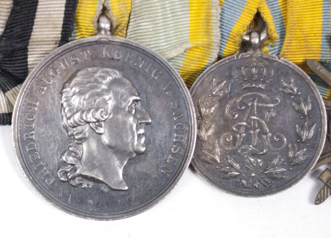 (Sachsen) WWII Medalbar with WWI Ek2, Sachsen silberne St. Heinrich medaille, FA Kreuz, FEK, Polizei Dienstauszeichnung 25 Jahre