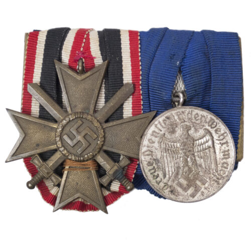 German WWII medalbar with Kriegsverdienstkreuz + Dienstauszeichnung 4 Jahre