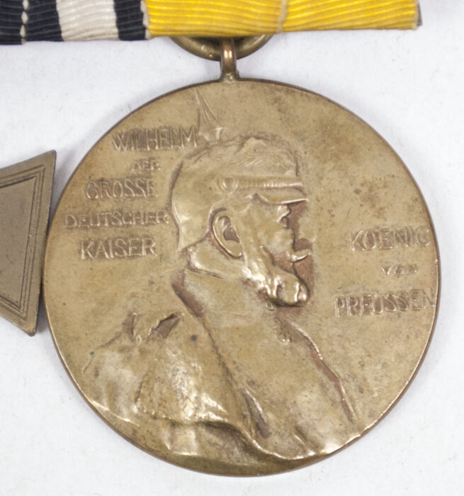 German medalbar with Nichtkämpfer Ehrenkreuz + Centenary medal