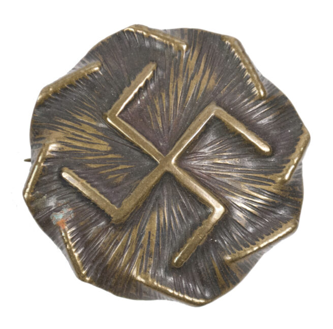 (Brooch) sunwheelswastika design
