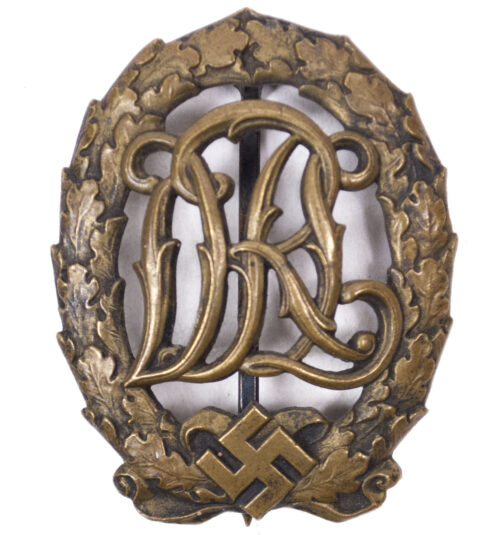 Deutsches Reichssportabzeichen (DRL) bronze – (Maker L. Chr. Lauer)