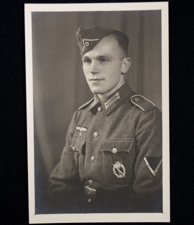 Wehrmacht (Heer) 2 Portrait photo's (Large and Small) with ISA in wear