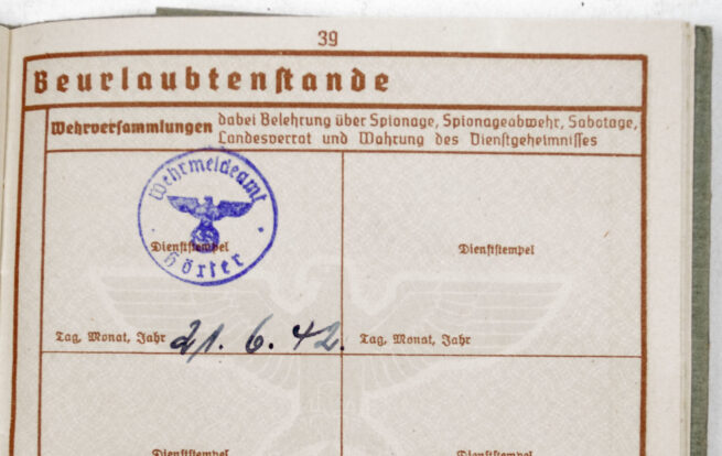 Wehrpass Wehrbezirkskommando Paderborn (1940)