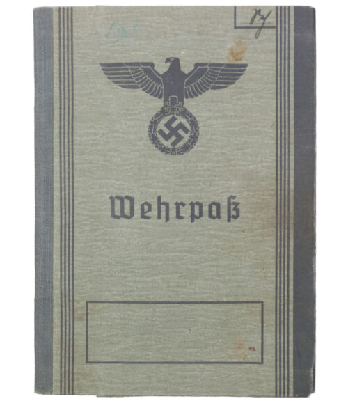 Wehrpass Wehrbezirkskommando Hamburg (1943)