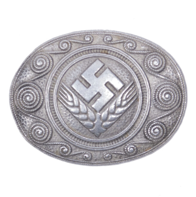 Reichsarbeitsdienst (RADw) female brooch (maker Assmann)
