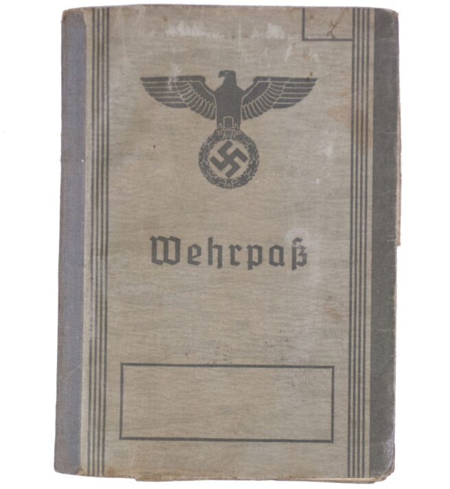 Wehrpass Wehrbezirkskommando Madeburg (1939)