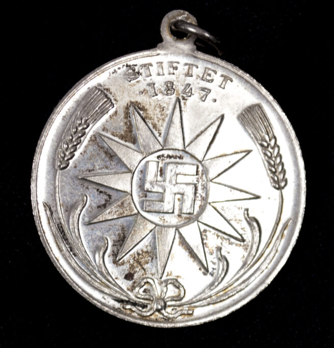(Denmark) Carlsberg commemorative medal (19201930's)