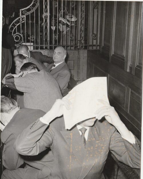 (Pressphoto) Nuremberg Trials - Dr. Alfred Filbert former SS-battailon leader