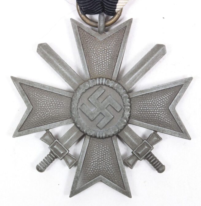 Kriegsverdienstkreuz 2. Klasse mit SChwertern War Merit Cross 2nd Class with Swords (MM 127)