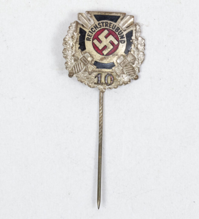 Reichstreubund ehemaliger Berufssoldaten (RTB) 10 year membership badge In good condition. Pin not pictured but long and undamaged.