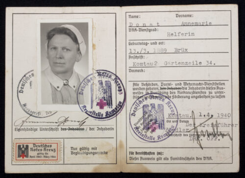 Deutsches Rotes Kreus (DRK) Personal-Ausweis (1942)