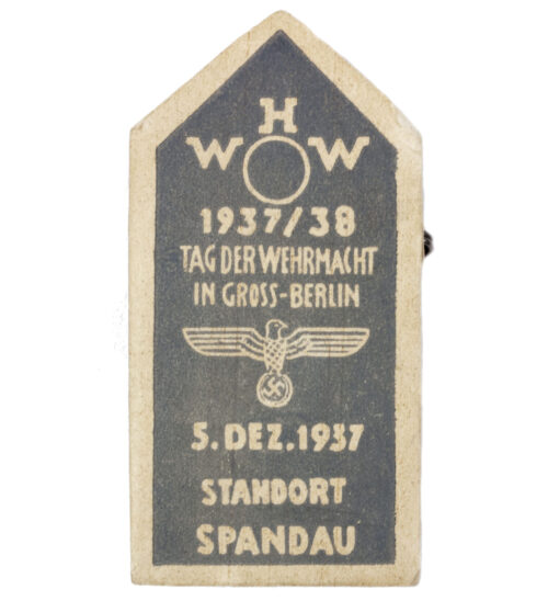 WHW 193738 Tag der Wehrmacht in Gross-Berlin 5.Dec. 1937 Standort Spandau abzeichen