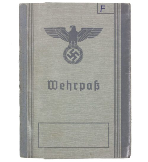 Wehrpass with passphoto from Gelsenkirchen (1940)