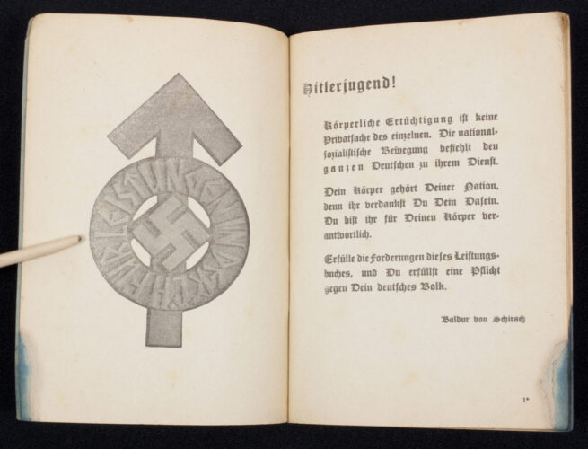 Hitlerjugend-HJ-Leistungsbuch