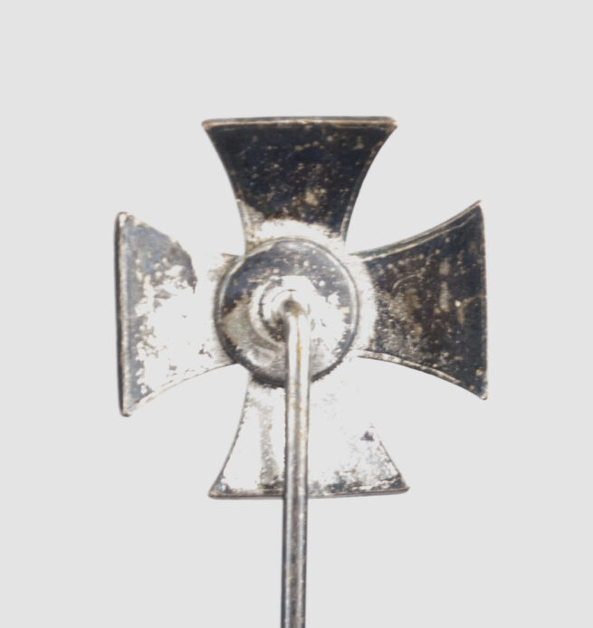 WWI Iron Cross enameled stickpin