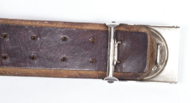 Hitlerjugend-HJ-Belt-buckle-maker-RZM-M427-Overhoff-Cie