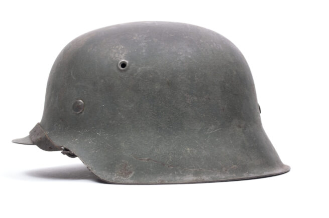 CKL64-M42-Heer-helmet-with-chinstrap-named